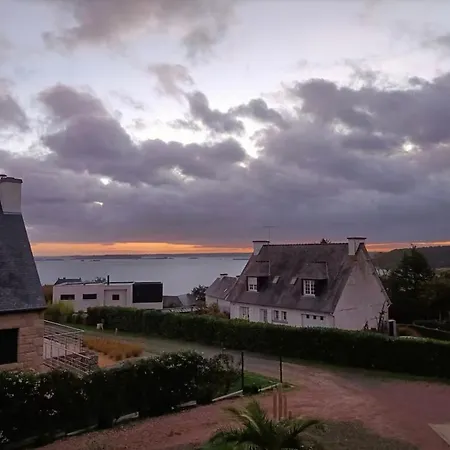 Holiday home Maison Face A L'ile Des Ebihens Saint-Cast-le-Guildo